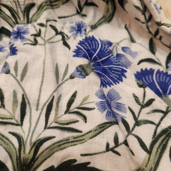 Petal + Pup Floral Romper Size Small - Picture 5 of 5